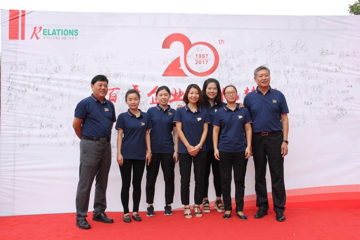 boss-with-us